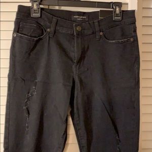 *NWT* 6P Distressed Skinny Jeans